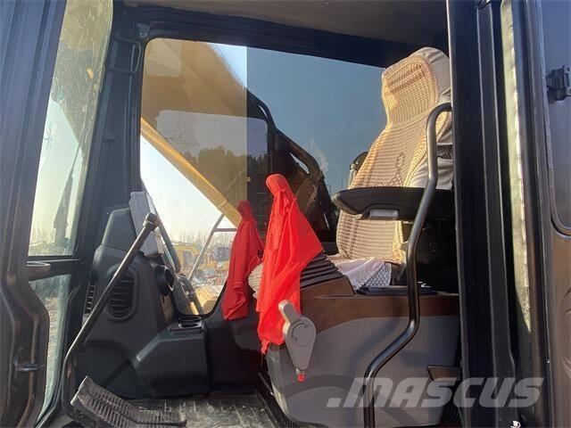 Sany SY215C Escavatori cingolati