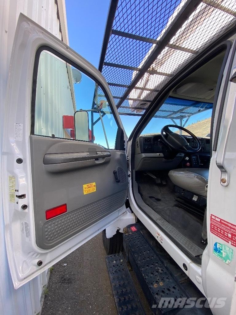 Ford F 750 SD Piattaforme autocarrate