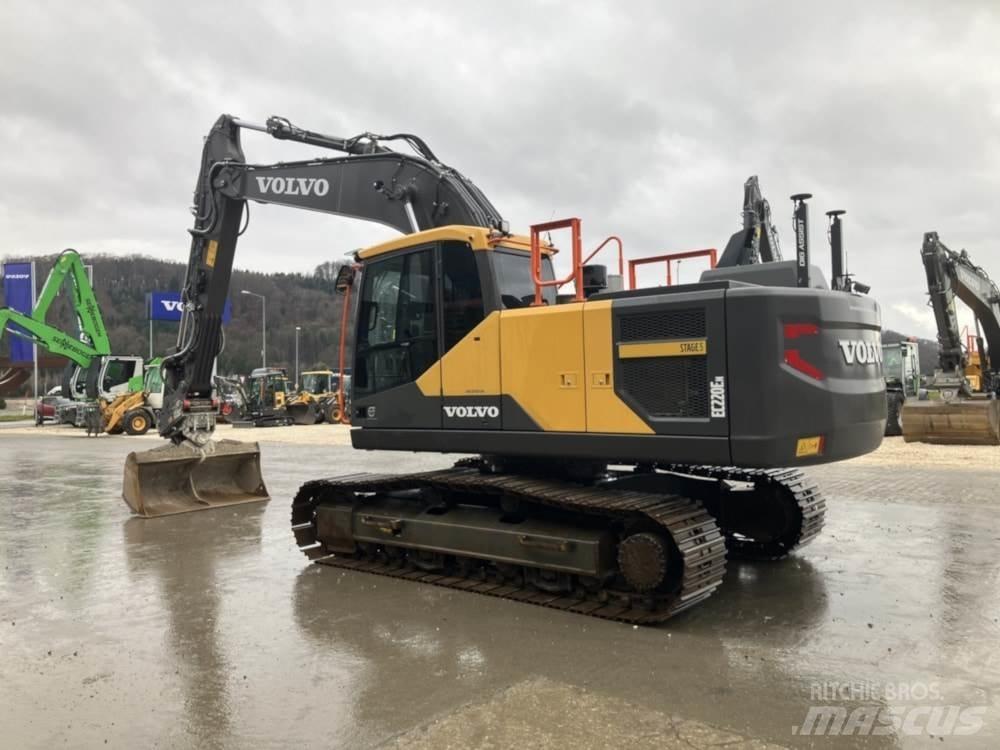 Volvo EC220EN Escavatori cingolati