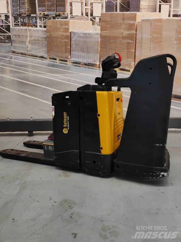 Yale MP20X FBW Carrelli elevatori bassi a piattaforma