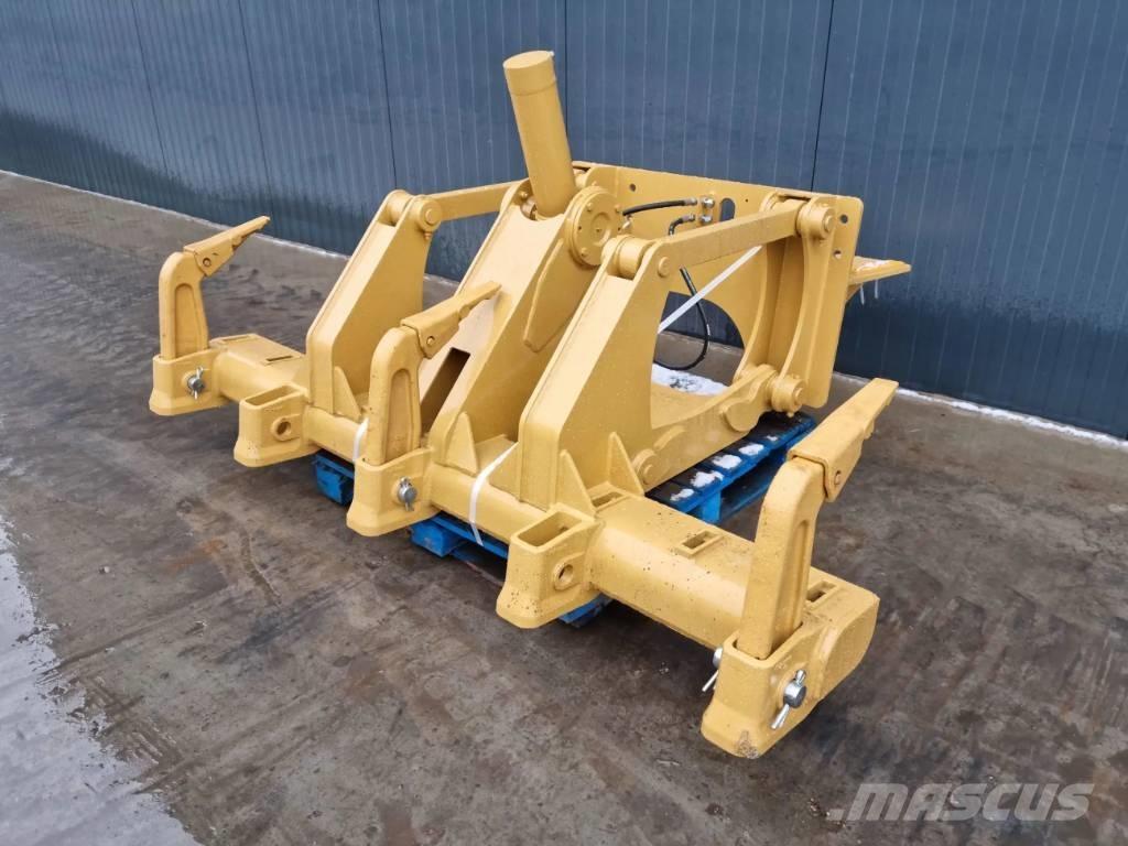 CAT 140GC Scarificatori