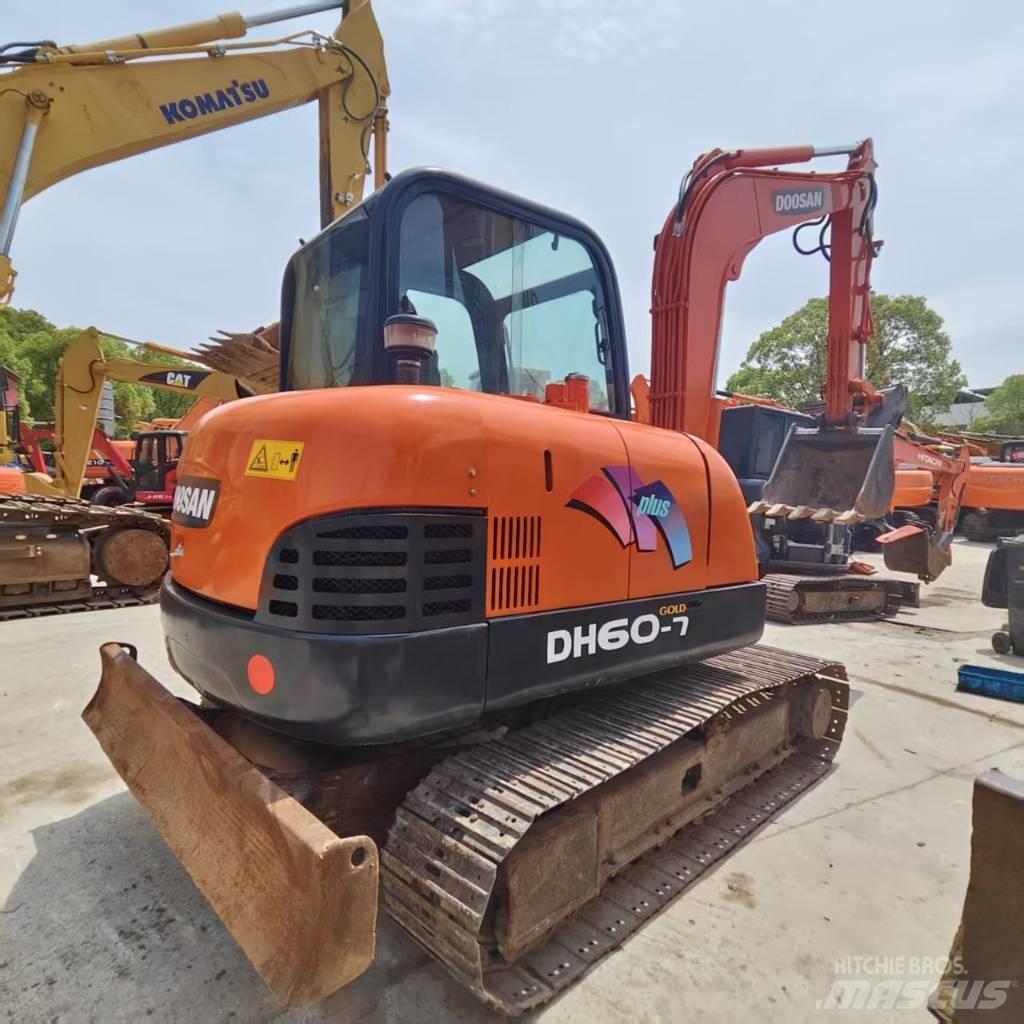 Doosan DH 60 Miniescavatori
