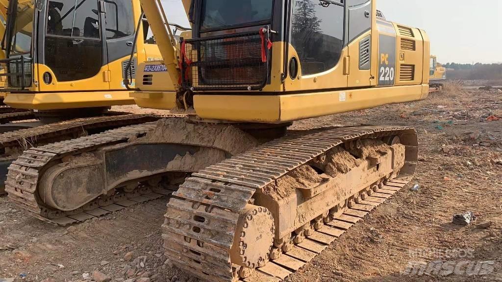 Komatsu PC 220 Escavatori cingolati
