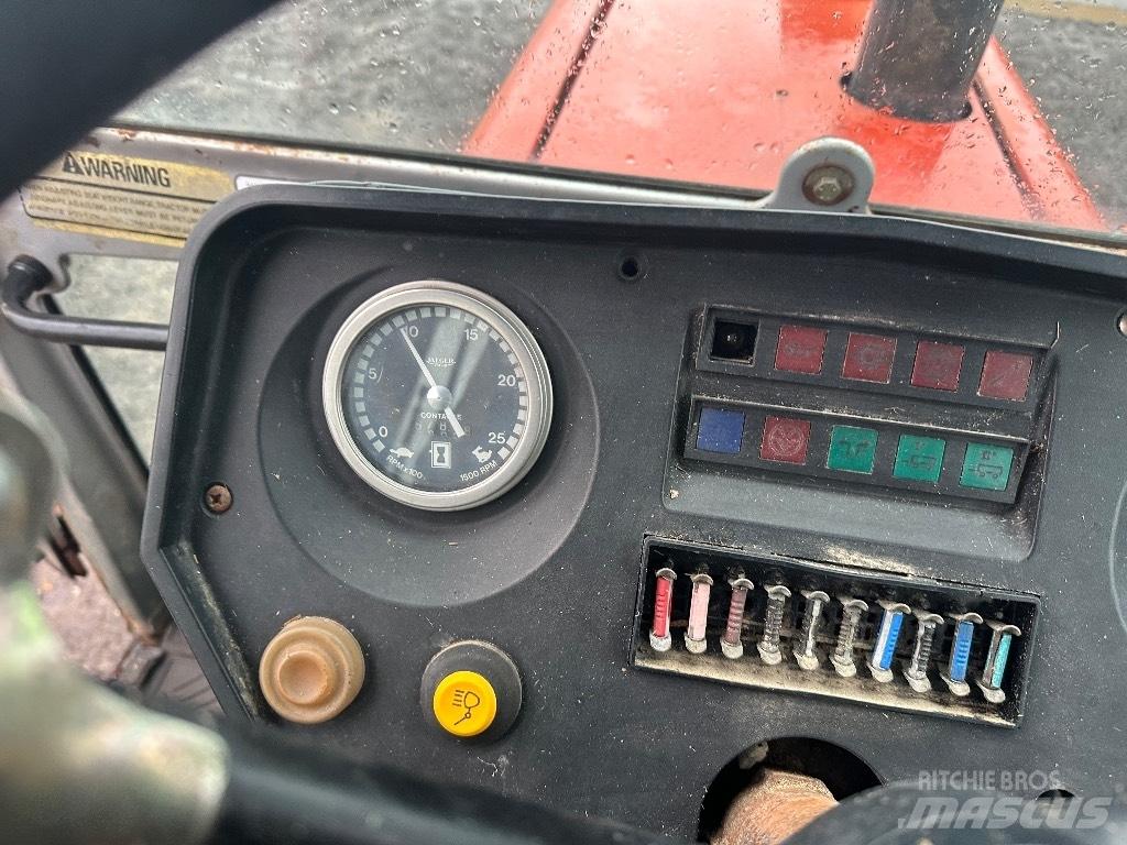 Massey Ferguson 690 Trattori