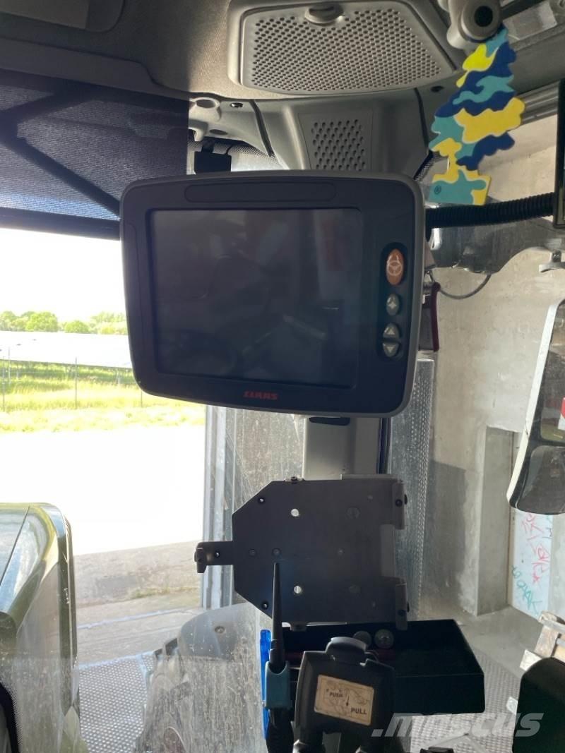 CLAAS Axion 870 Trattori