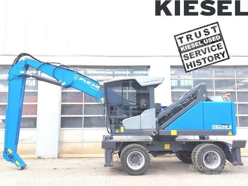Fuchs MHL 320 F Movimentazione rifiuti