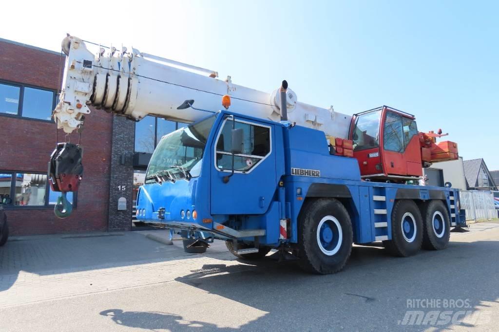 Liebherr LTM 1055-1 Gru per tutti i terreni
