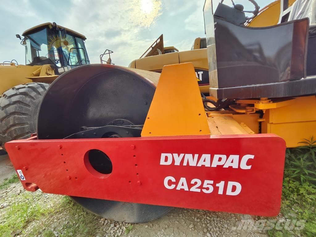 Dynapac CA 251 D Rulli monotamburo