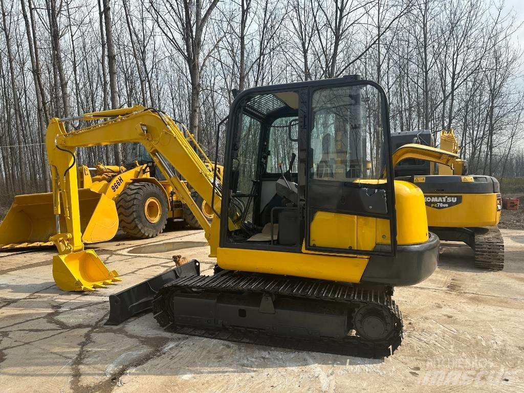 Komatsu PC56 Escavatori cingolati