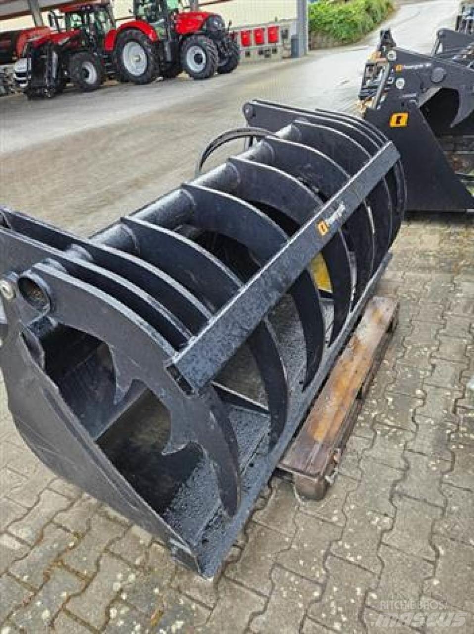 Ålö Powergrab 210 Trattori