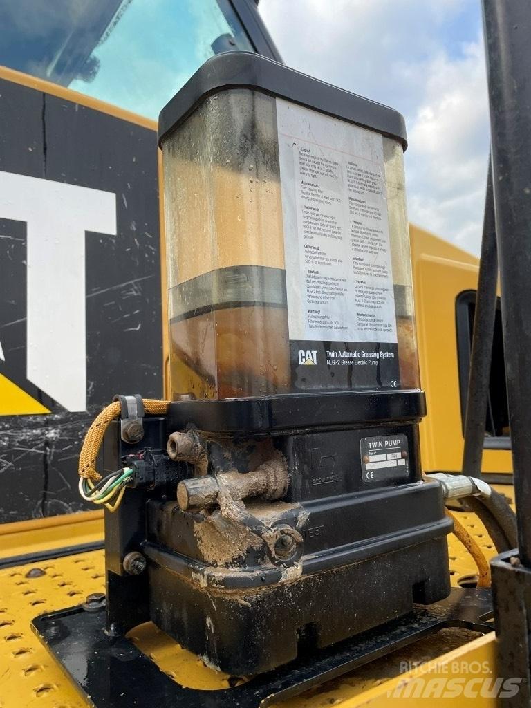 CAT 745 C Dumpers articolati