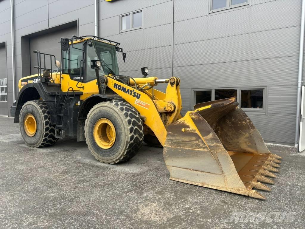 Komatsu WA 480-8 Pale gommate