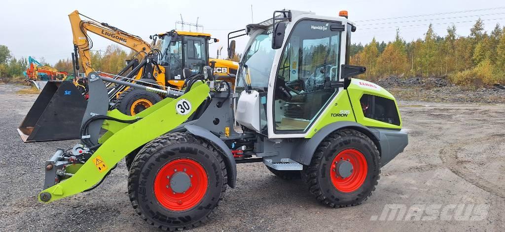 CLAAS Torion 535 Pale multiuso