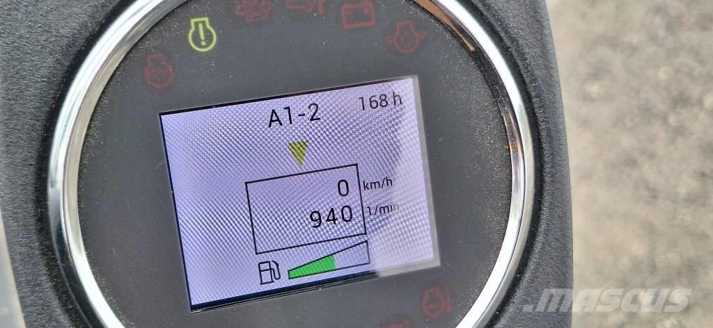 CLAAS Torion 535 Pale multiuso