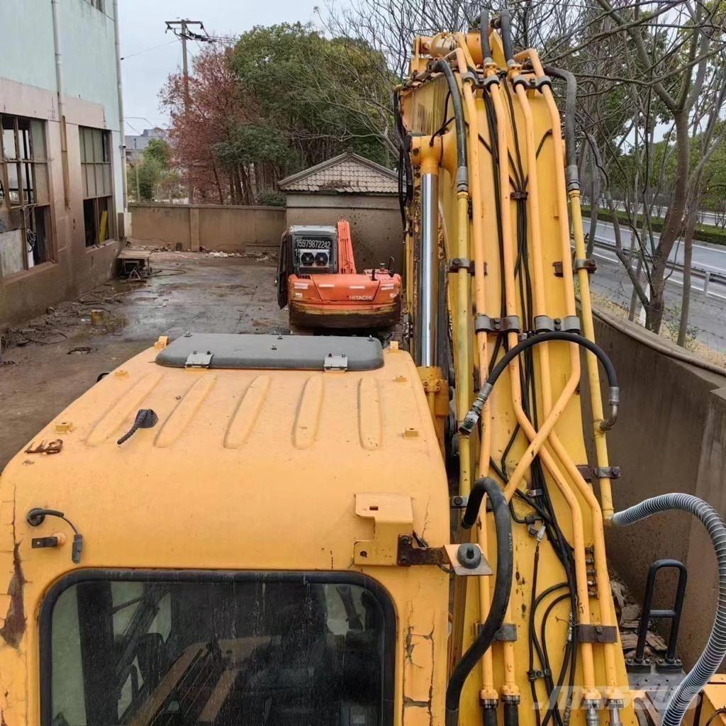 Hyundai 210-9 Escavatori gommati