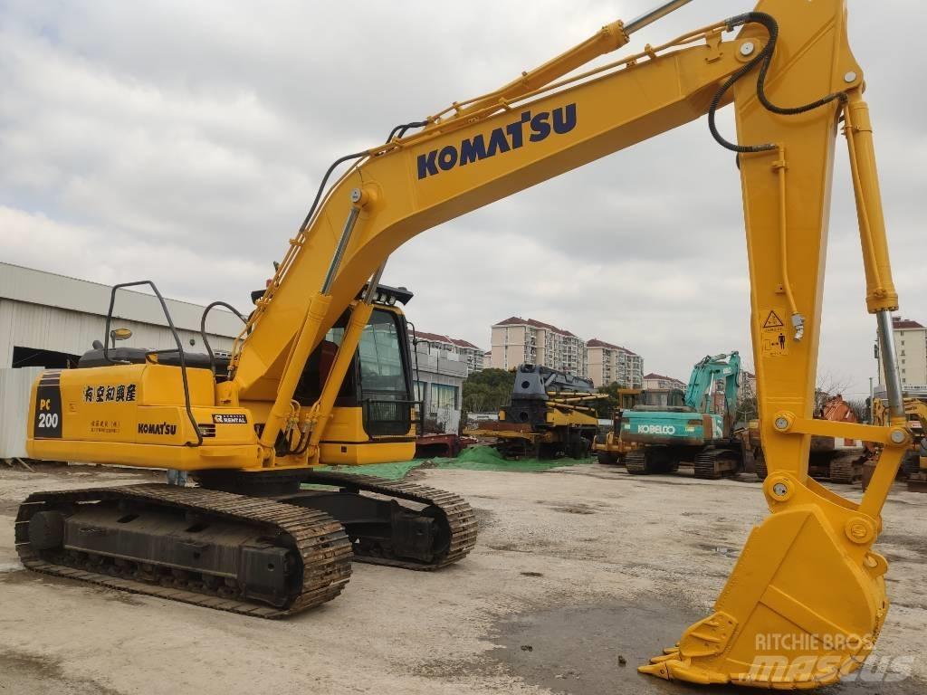 Komatsu PC 200-8 Escavatori medi 7t - 12t