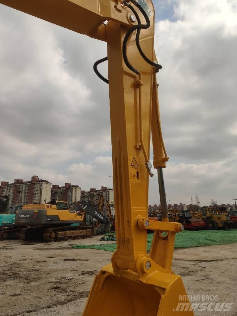 Komatsu PC 200-8 Escavatori medi 7t - 12t