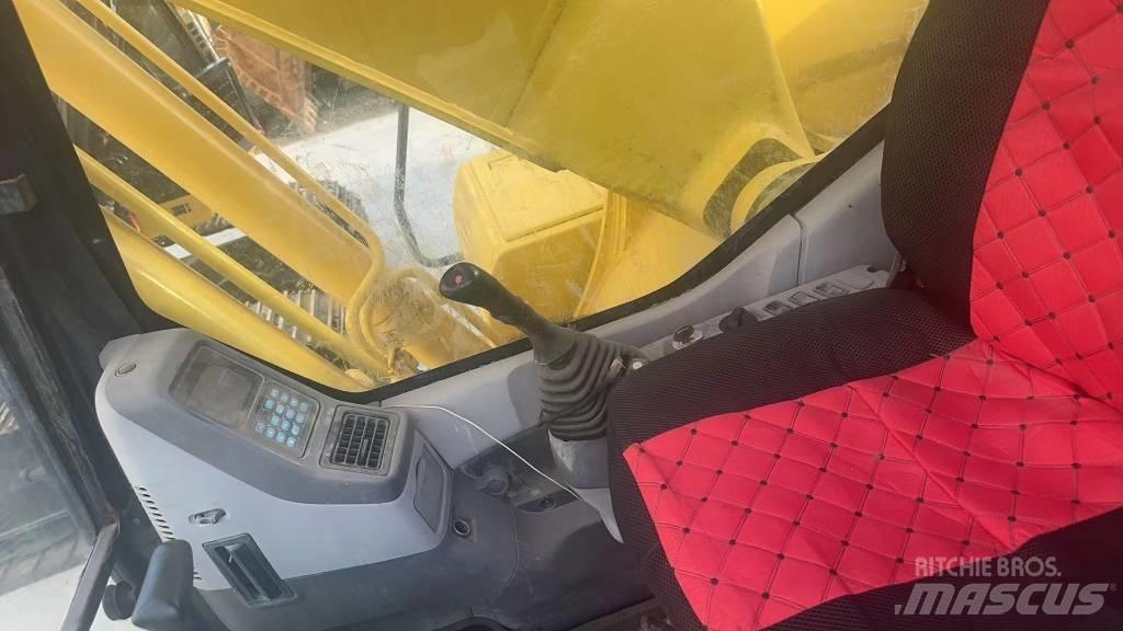 Komatsu PC 200 LC-7 Escavatori cingolati