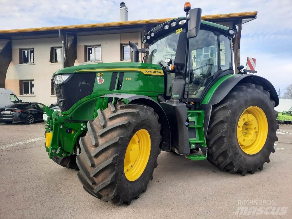 John Deere 6R230 Trattori