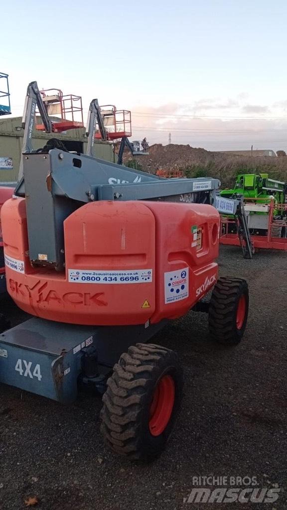 SkyJack SJ 63 AJ Piattaforme a braccio articolato