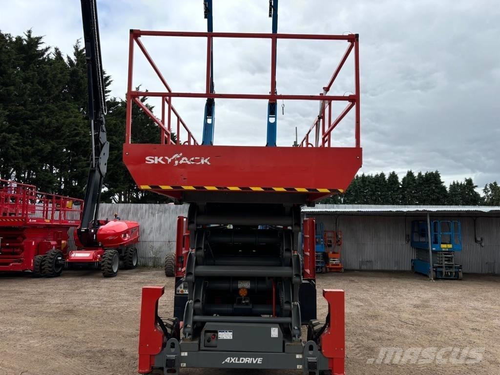 SkyJack SJ 9664 RT Piattaforme a pantografo