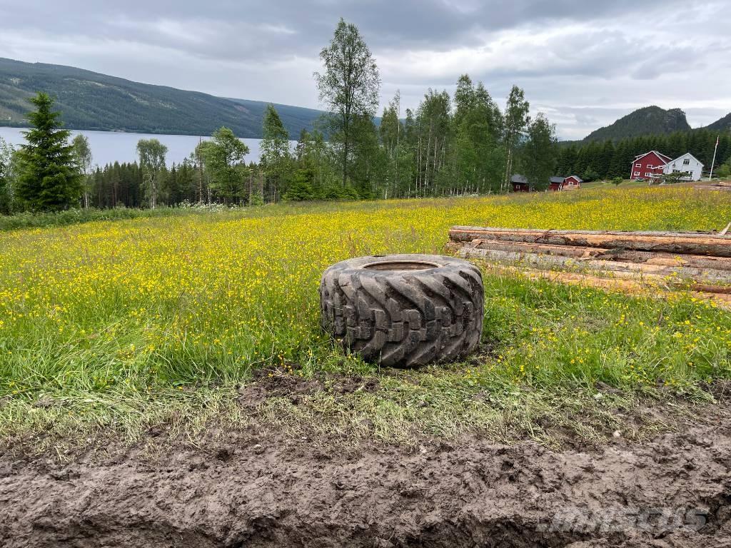 Ponsse BISON AF 8W Forwarder