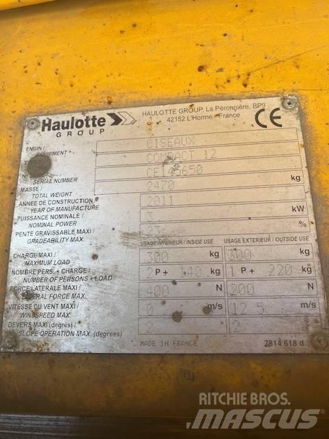 Haulotte Compact 12 Piattaforme a pantografo