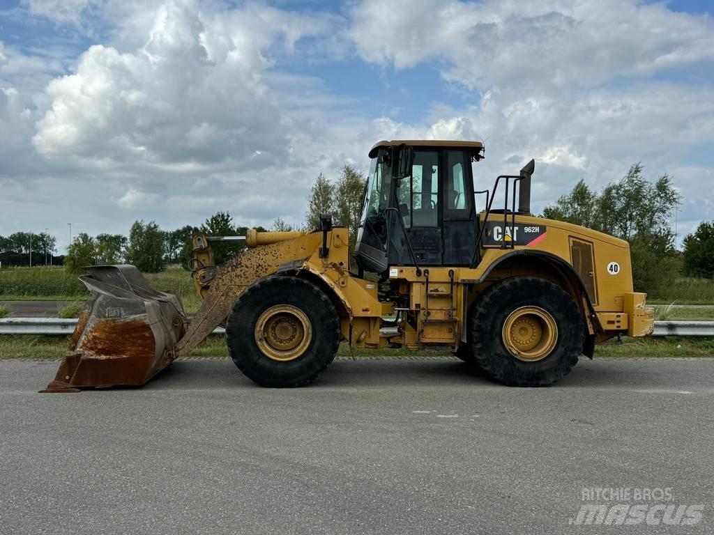 CAT 962H Pale gommate