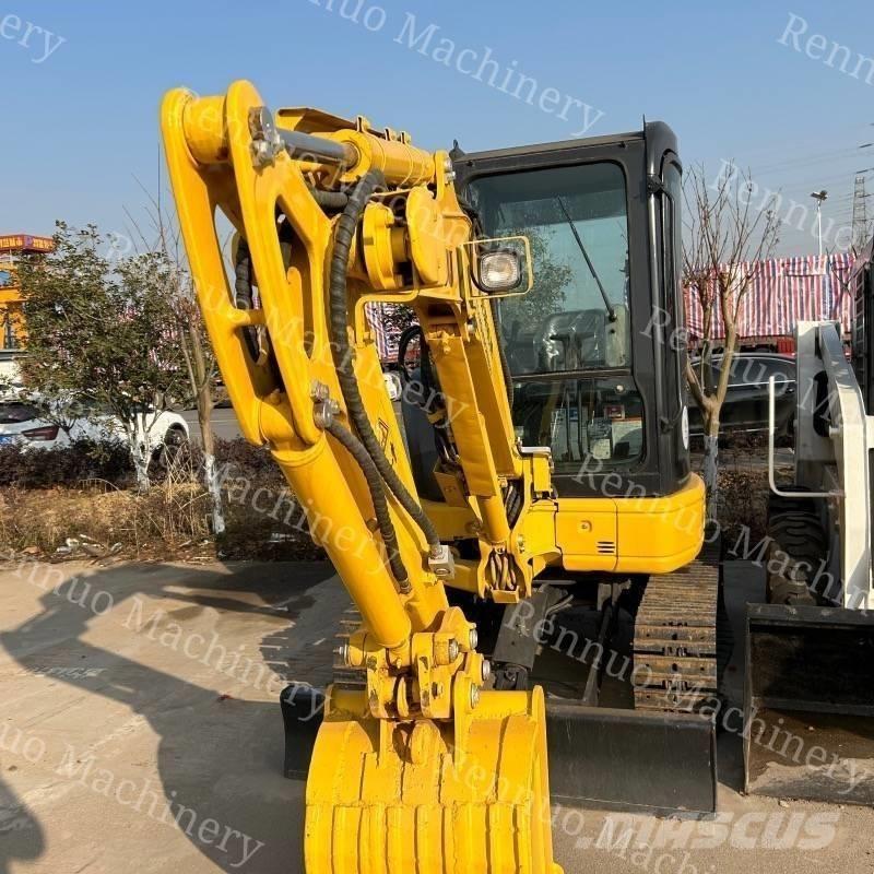 Komatsu PC 35 MR-3 Miniescavatori