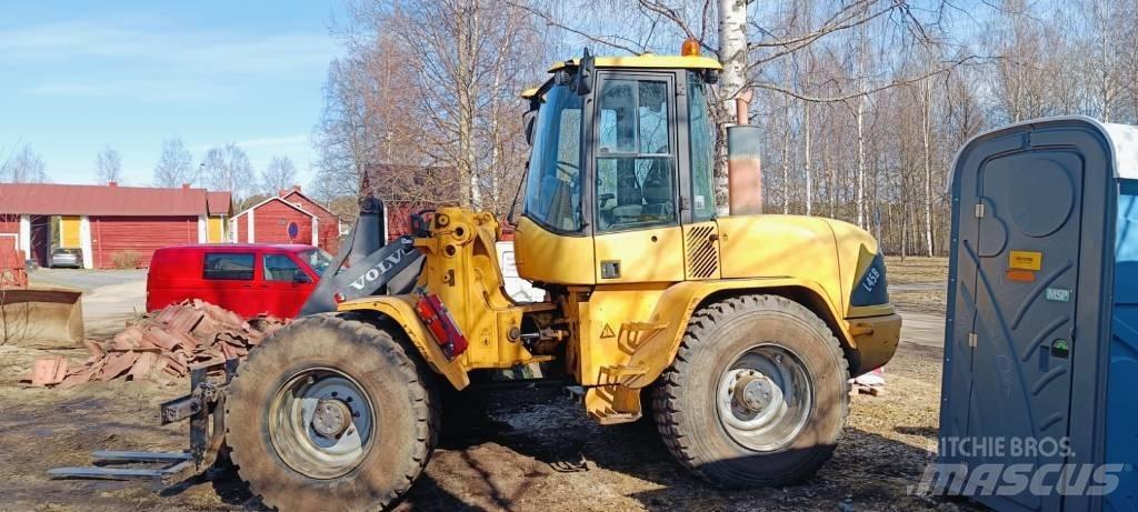 Volvo L 45 B Pale gommate