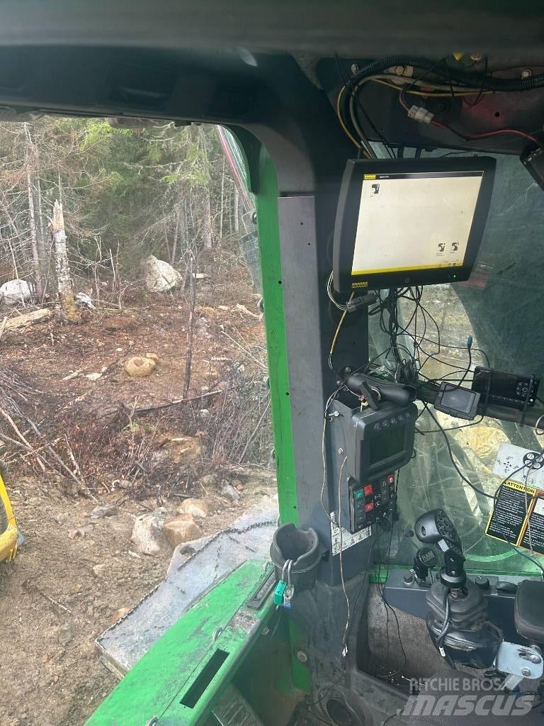 John Deere 903 K Abbattitrici, Disboscatrici