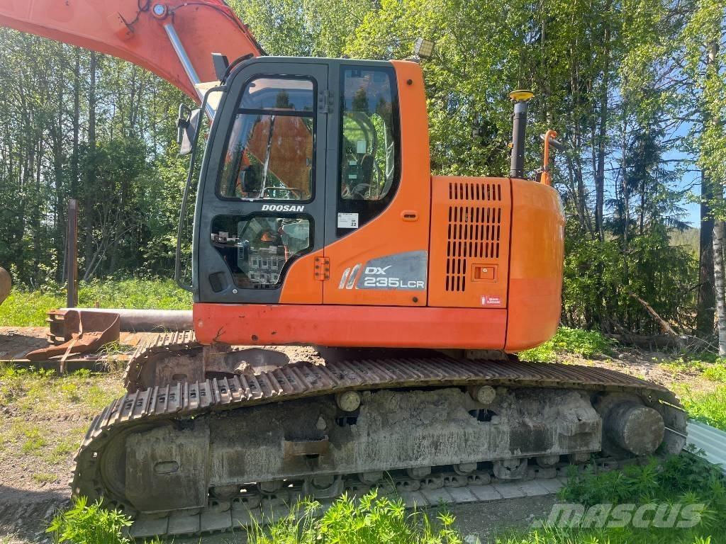Doosan 235 LCR Escavatori cingolati