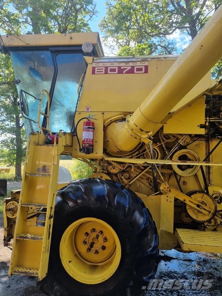 New Holland 8070, 20” Mietitrebbiatrici