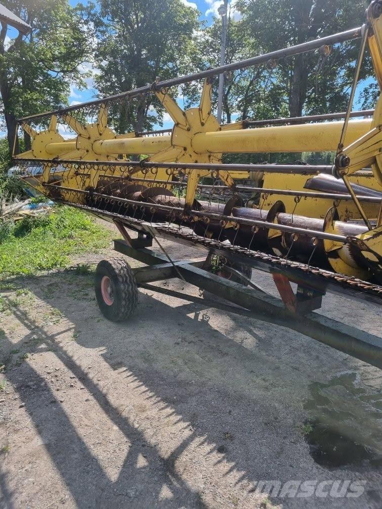 New Holland 8070, 20” Mietitrebbiatrici