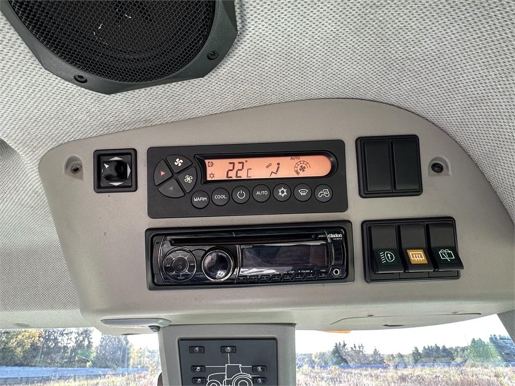 CLAAS Axion 840 Trattori