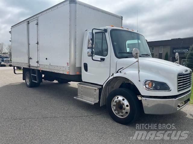 Freightliner M2106 Camion cassonati