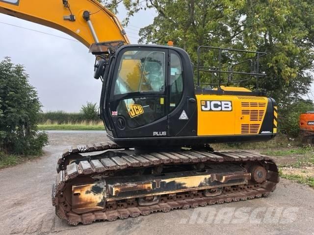 JCB JS 220 LC Escavatori cingolati