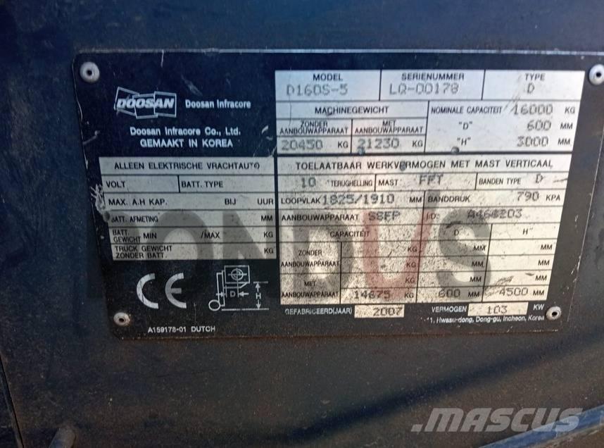Doosan D160S-5 Carrelli elevatori diesel