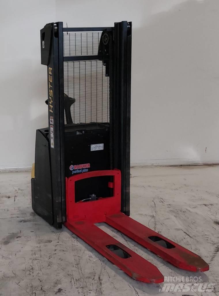 Hyster S 1.0 Transpallet uomo a terra