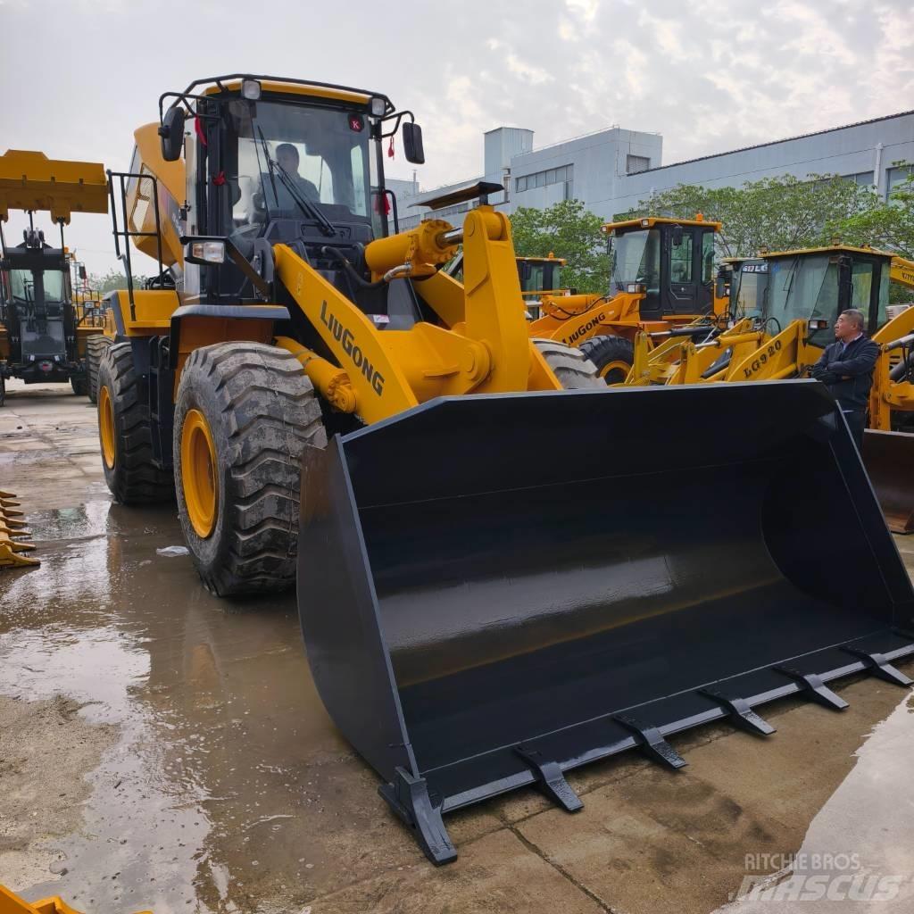 LiuGong 856H Pale gommate