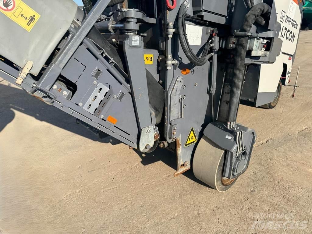 Wirtgen W 50 RI Fresa a freddo per asfalto