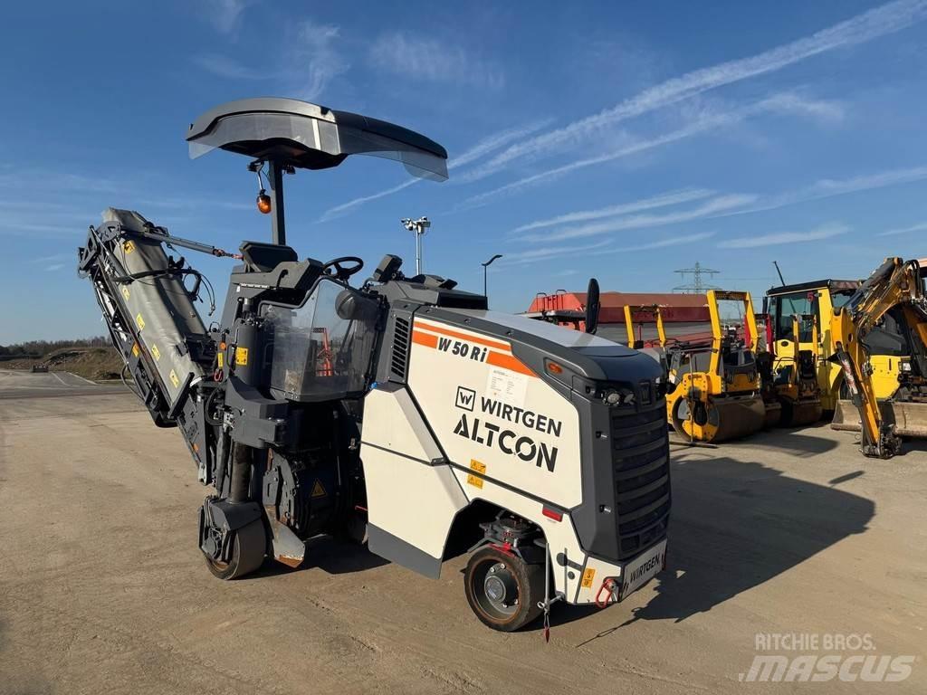 Wirtgen W 50 RI Fresa a freddo per asfalto