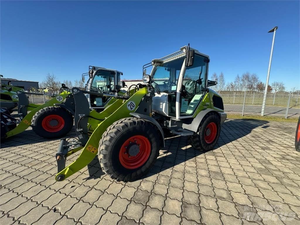 CLAAS Torion 530 Pale gommate