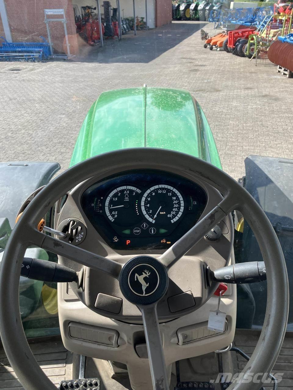 John Deere 6215R Trattori