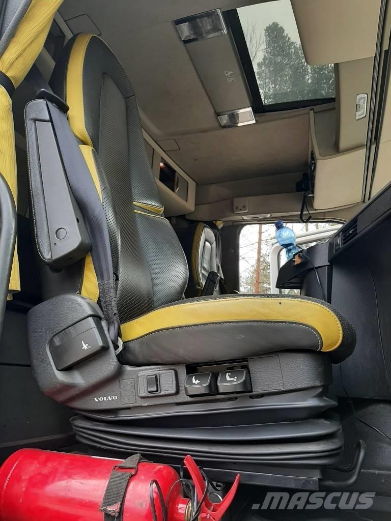Volvo FH 16 Camion trasporto legname