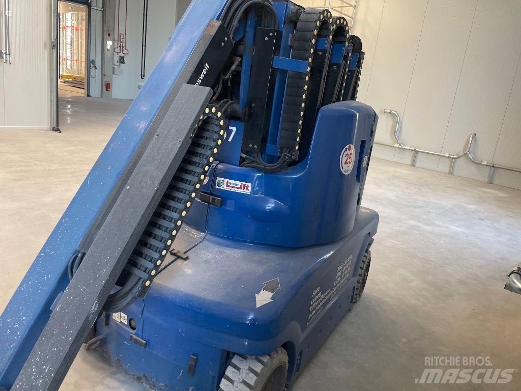 JLG Toucan 1210 Piattaforme a braccio articolato