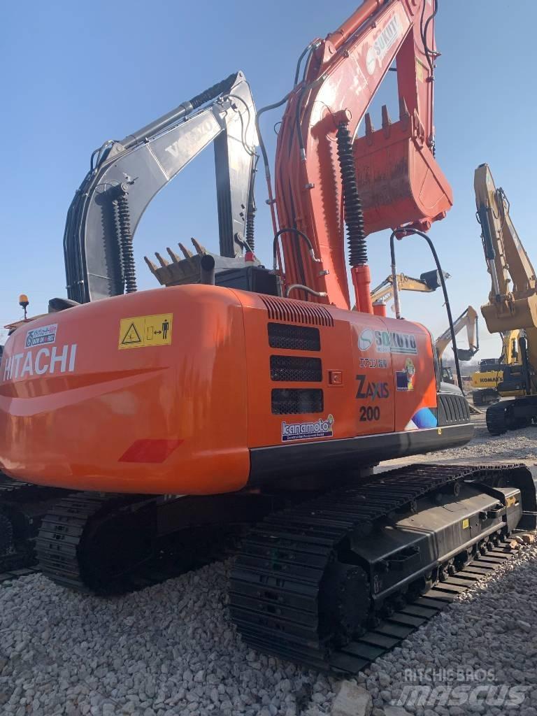 Hitachi ZX 200 Escavatori cingolati
