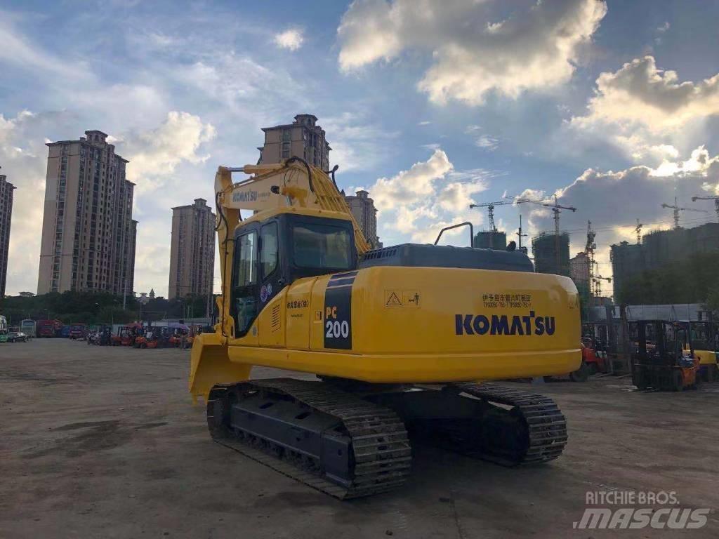 Komatsu PC 200-7 Escavatori cingolati