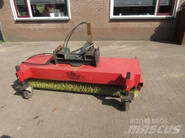 M SWEEP 200 Spazzatrici