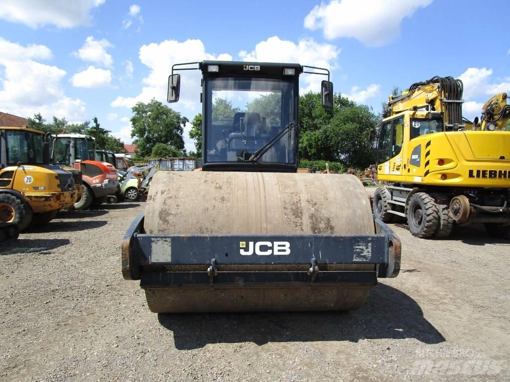 JCB VM 132  VM 137 Compattatori da suolo